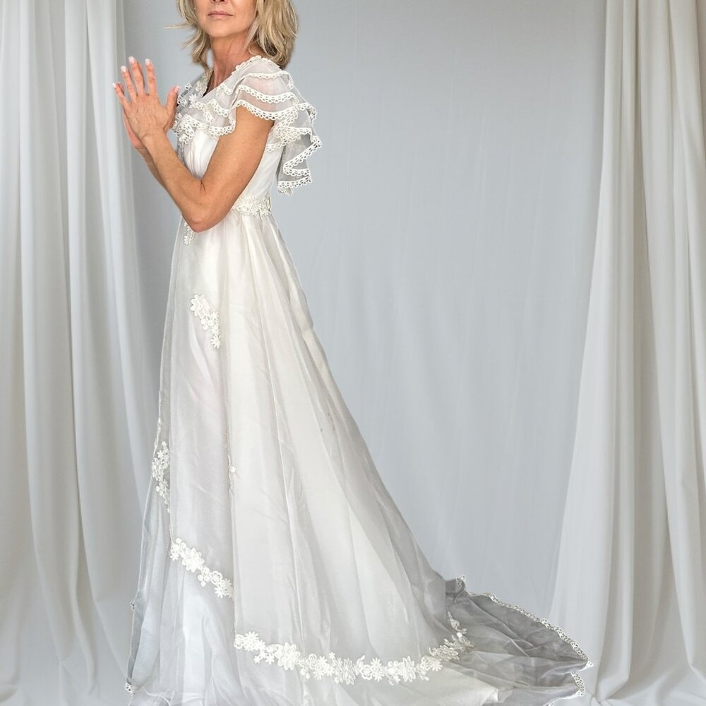 Vintage Wedding Dress